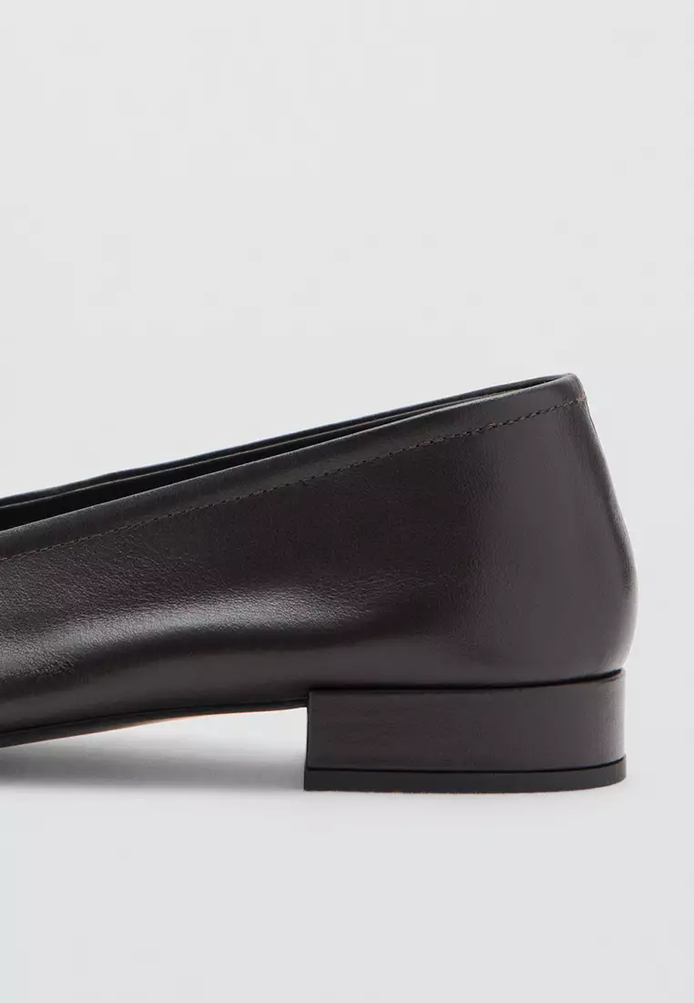 Leather Flat Shoes