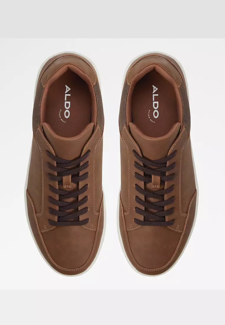 Zaiden Low-Top Sneakers