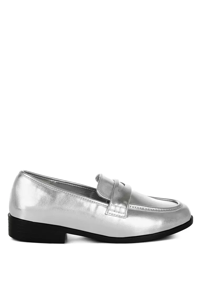 Discount on London Rag  shoes - SKU: Metallic Faux Leather Flat Loafers in Silver