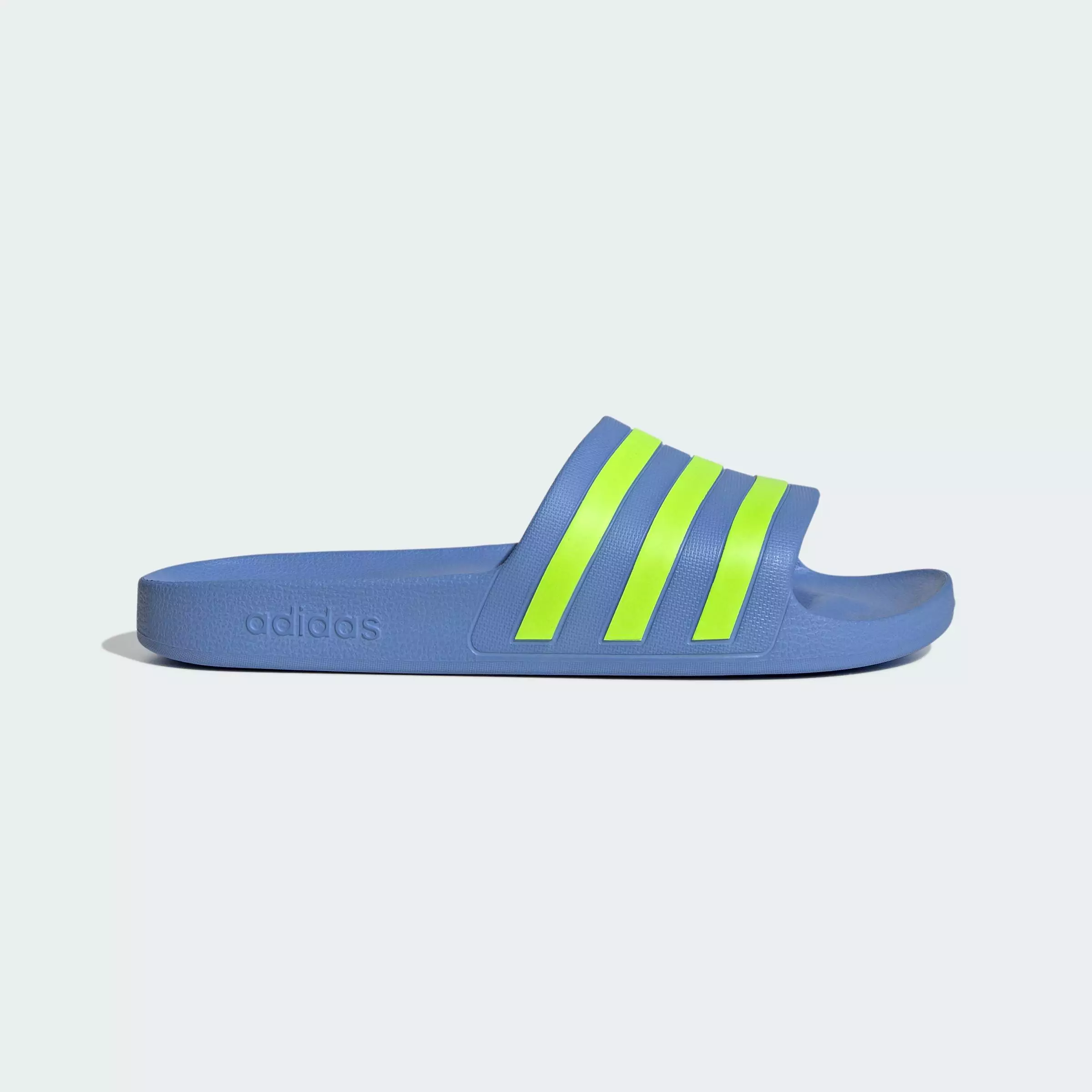 Adilette Aqua Slides