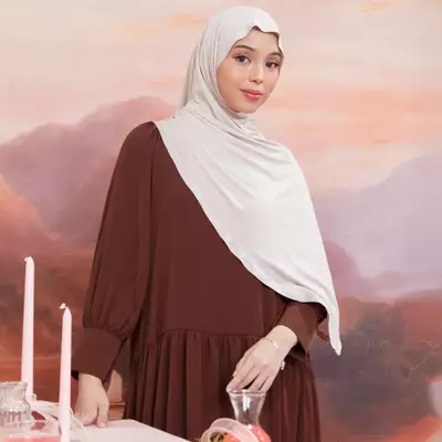 Cream Almond