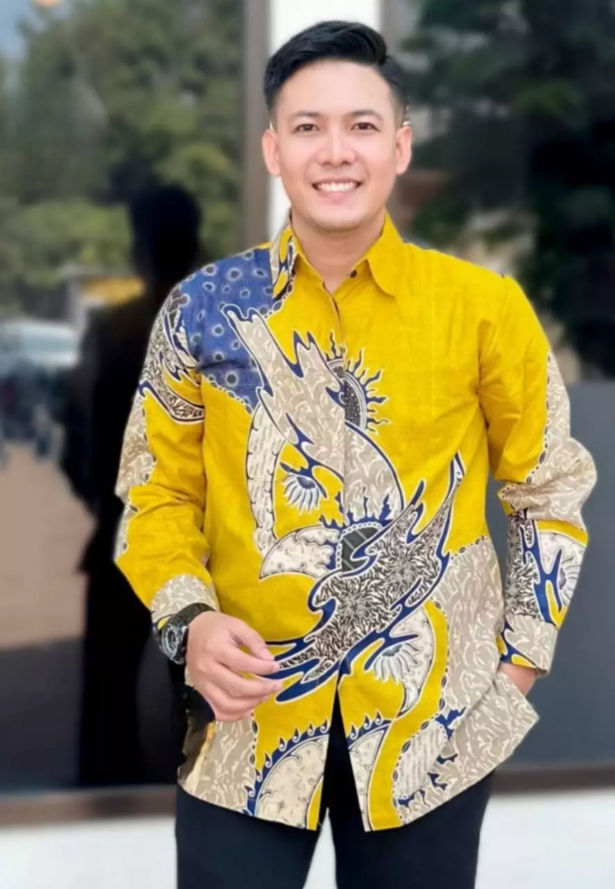Masantra Kuning Kemeja Batik Pria Premium Slimfit Modern Lengan Panjang ALN