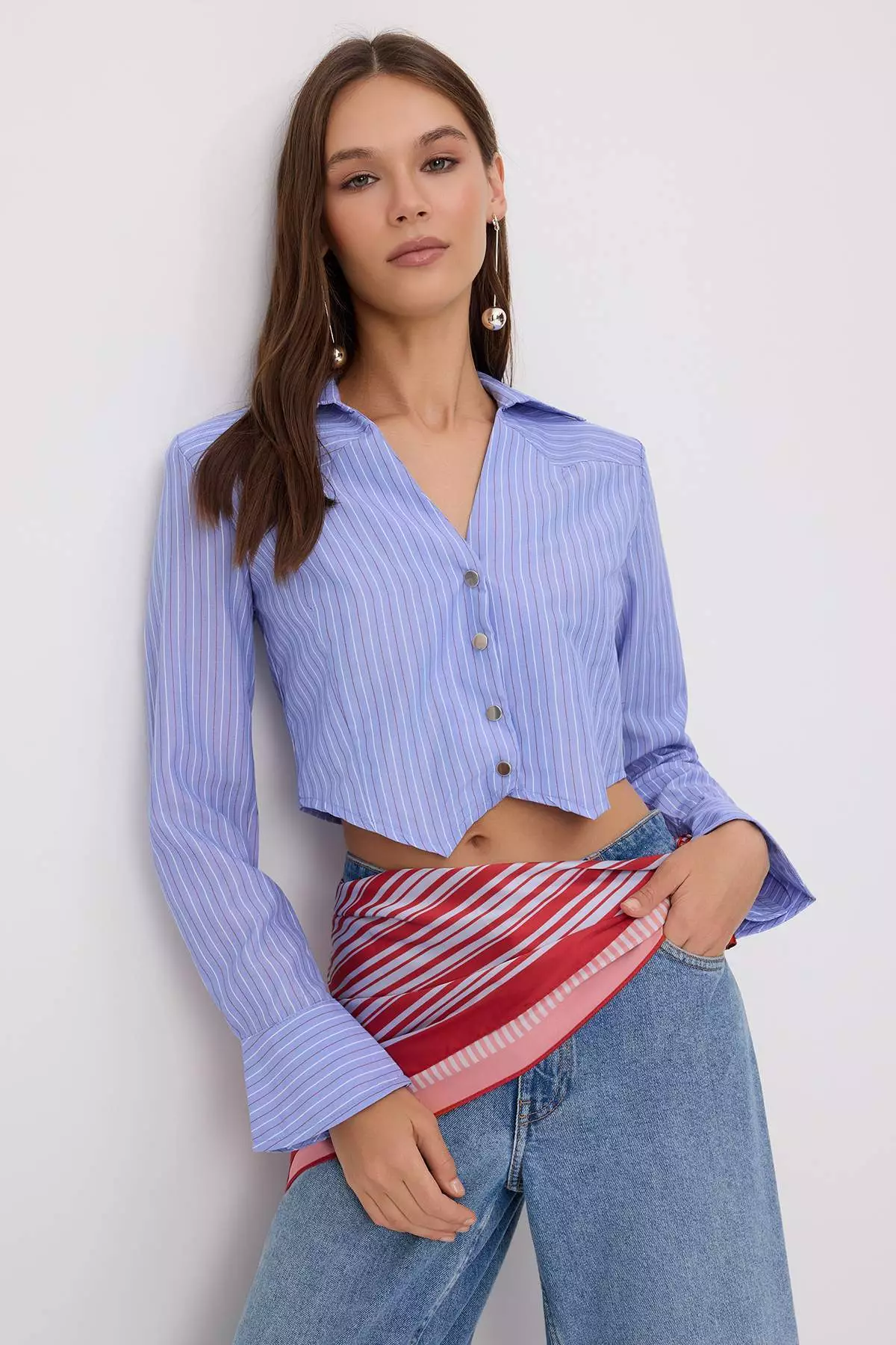 Blue-Multicolor Striped Mini Plaid Fitted Crop Shirt Twoss26Go00150