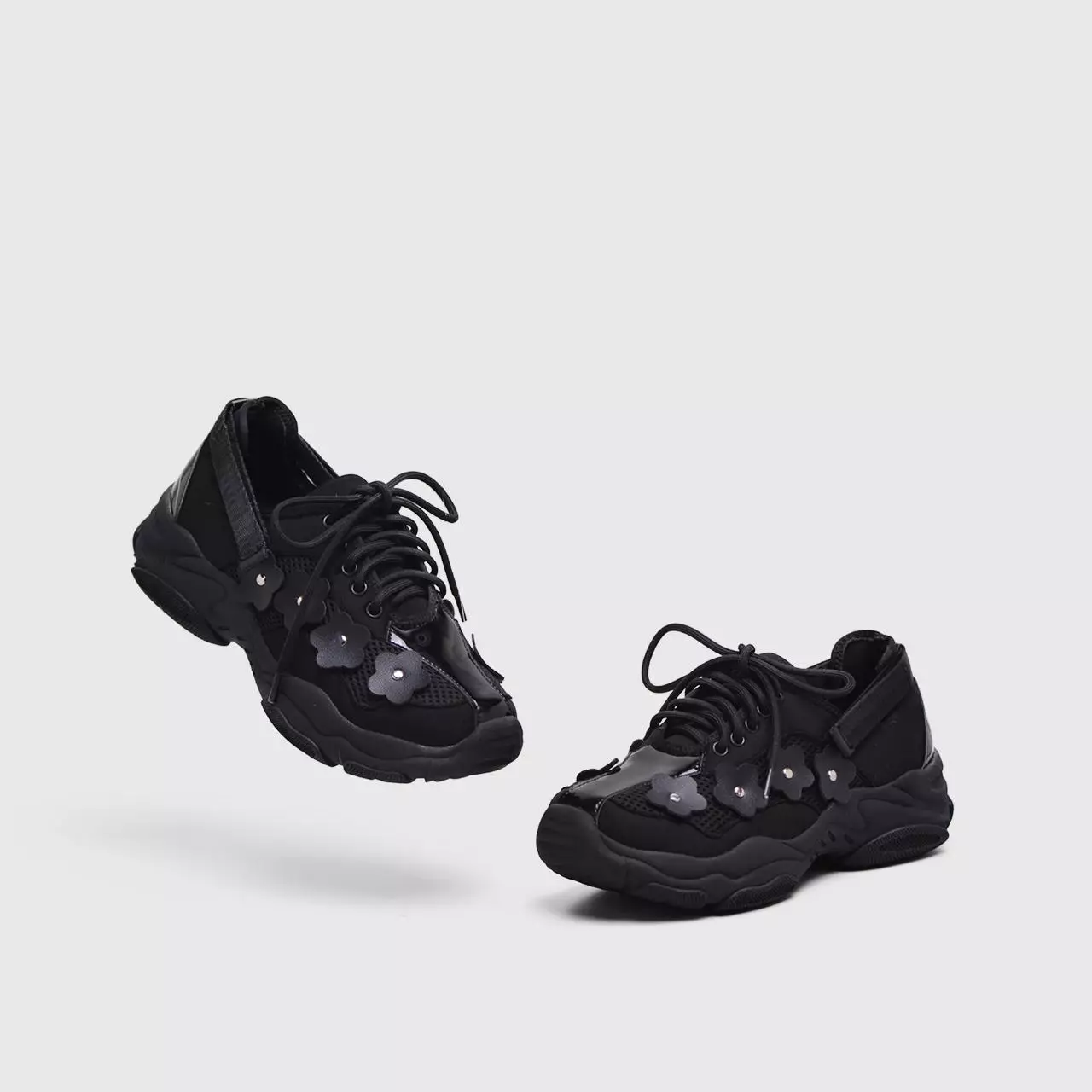 Adorable Projects - Rochella Sneakers Black - Sepatu Wanita