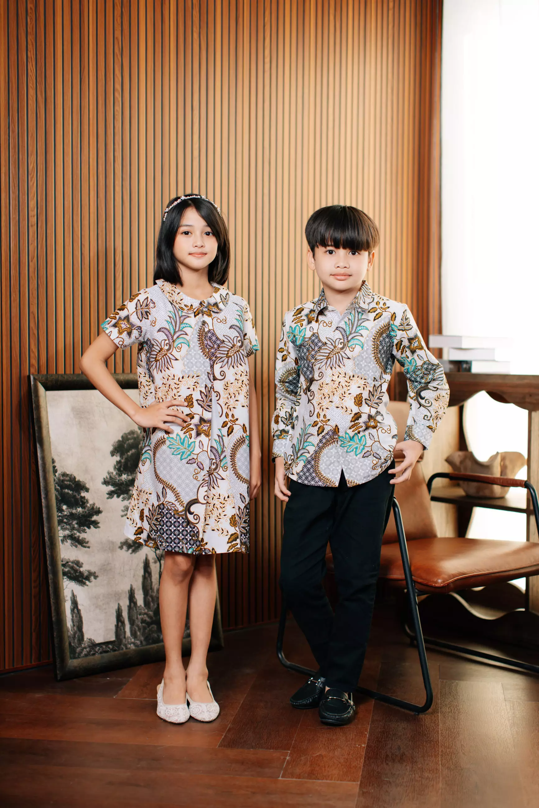 Adyatma Lavina White Dress Batik Anak Wanita Katun Lengan Pendek