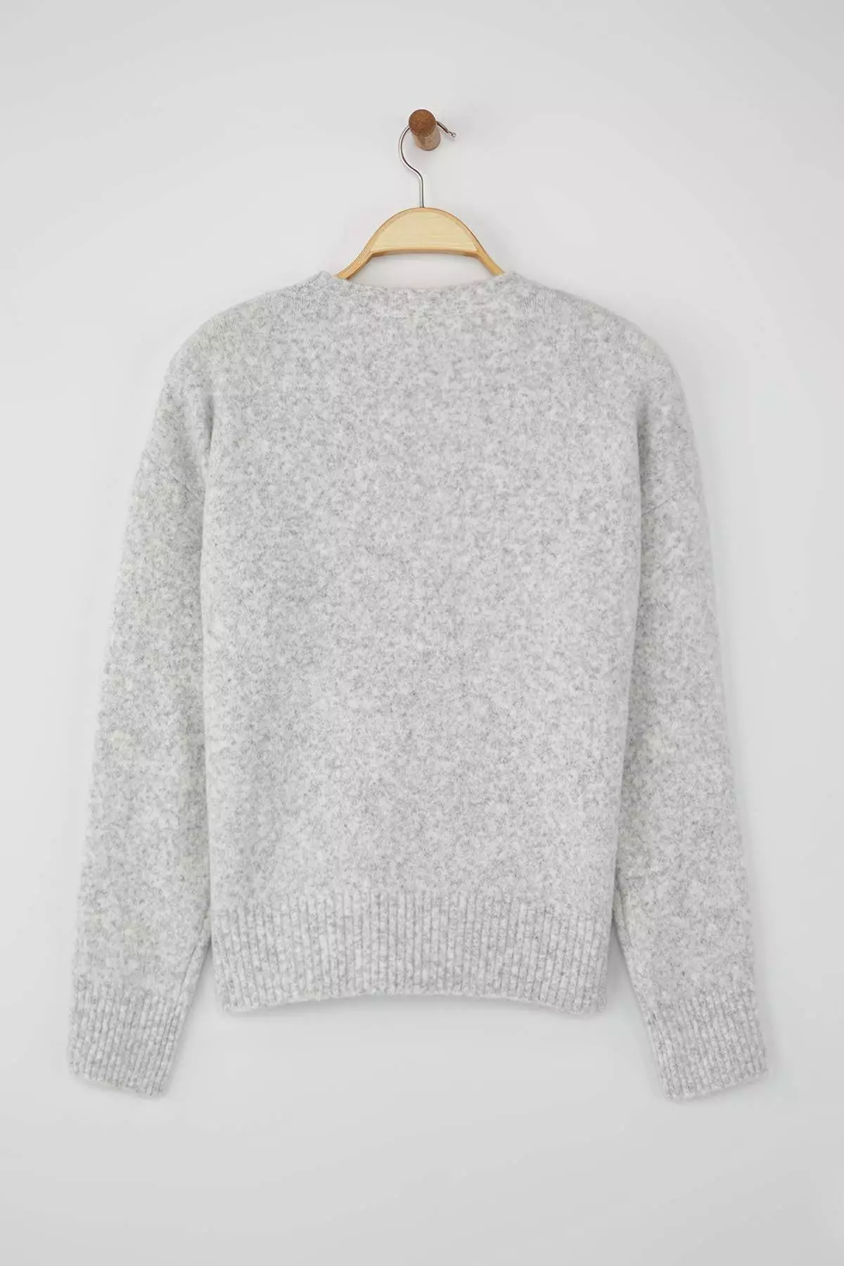 Wardrobe Essentials Gray Wool-Blend Fluffy Premium Yarn Loose Knit Sweater | Twoaw26Kz00125