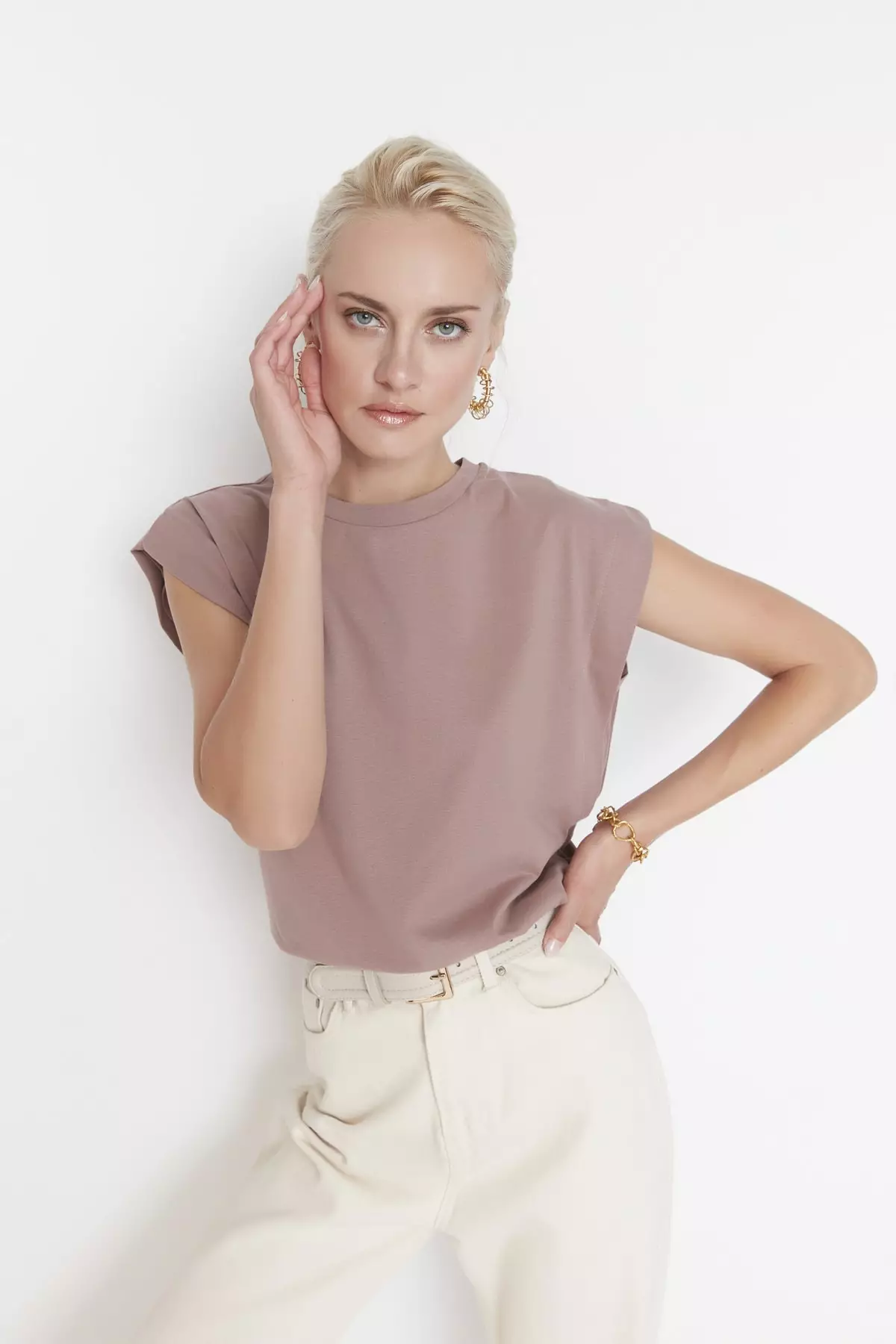 Padded Basic T-Shirt