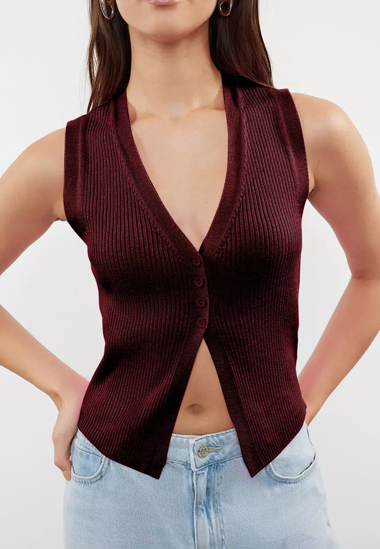 Sleeveless V-Neck Top