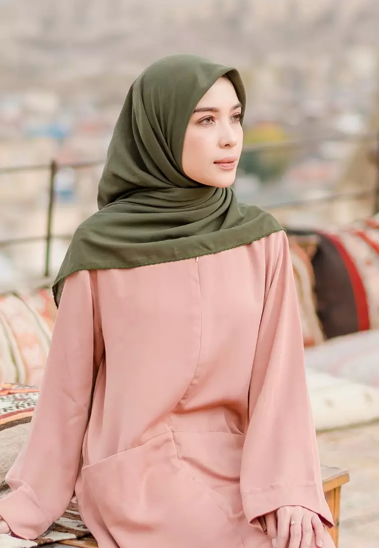 Embroidery Signature Square Army