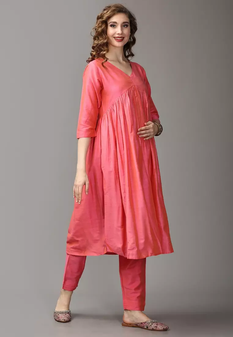 Pinking 完美孕妇和哺乳丝绸库尔塔套装