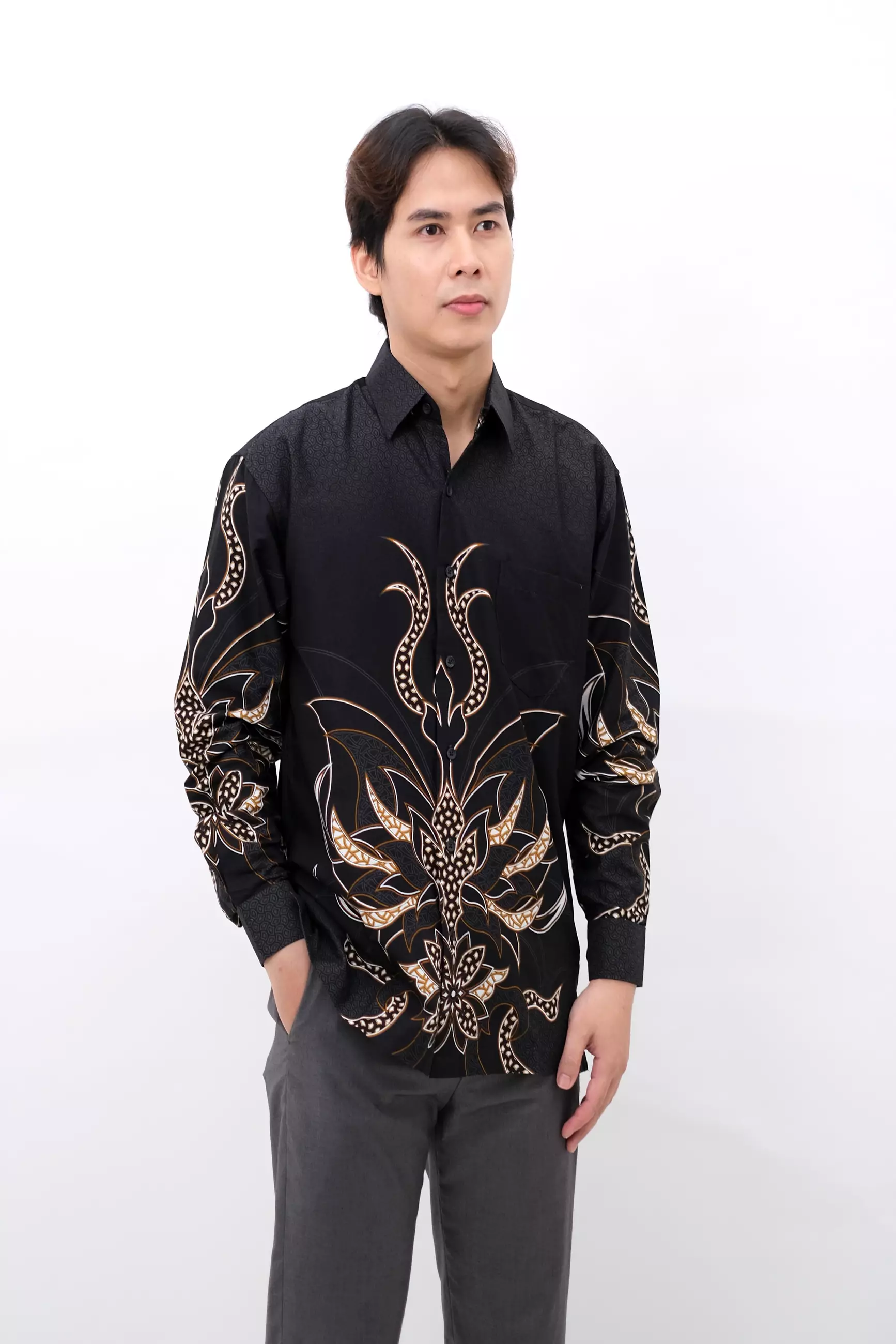 Andre Michel Kemeja Batik Lengan Panjang Hitam 16751