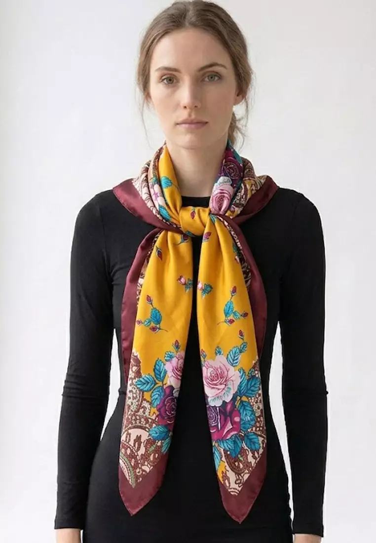 Aksesoris Scarf Segi Empat Floral Rosa Poly-Satin Square Scarf Yellow, Brown & Multi