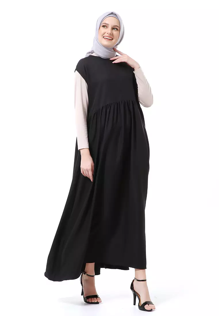 Mely Dalaman Gamis Singlet Manset Muslimah Tanpa Lengan Series Regular Fit - Hitam