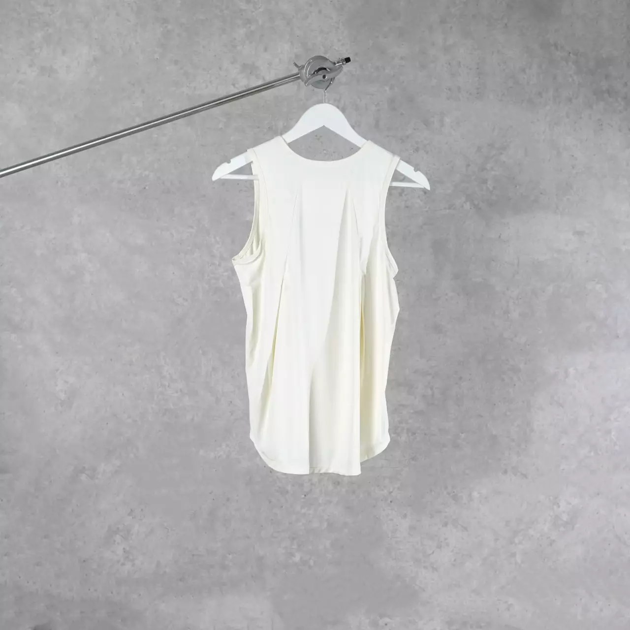 Tank Top MARDI MERCREDI ACTIF AIRLIFT FLOWER OLIVE IVORY WHITE SLEEVELESS TANK TOP 100% ORIGINAL