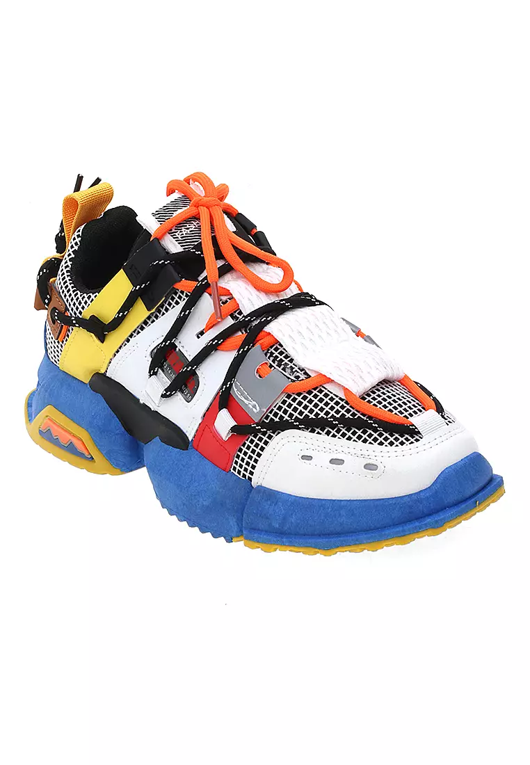 Chayton Sepatu Olahraga Pria Sneakers Casual Sport Shoes Material Canvas ORIGINAL