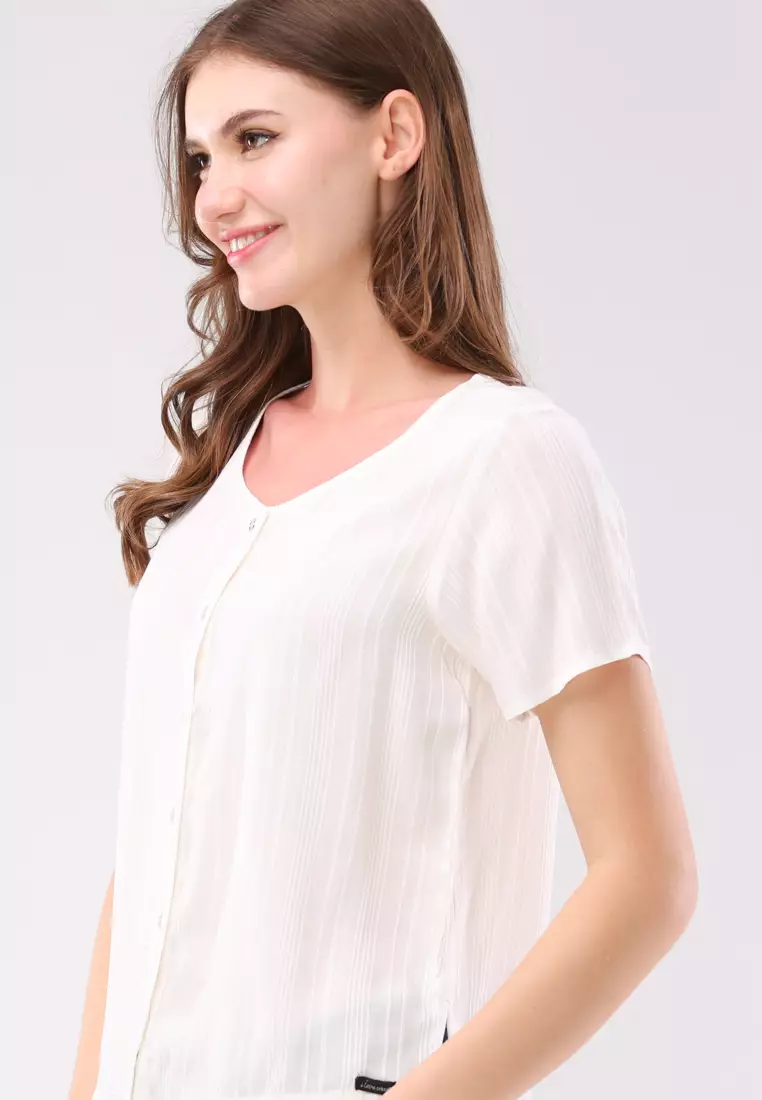 Textured Woven Short Sleeves Blouse