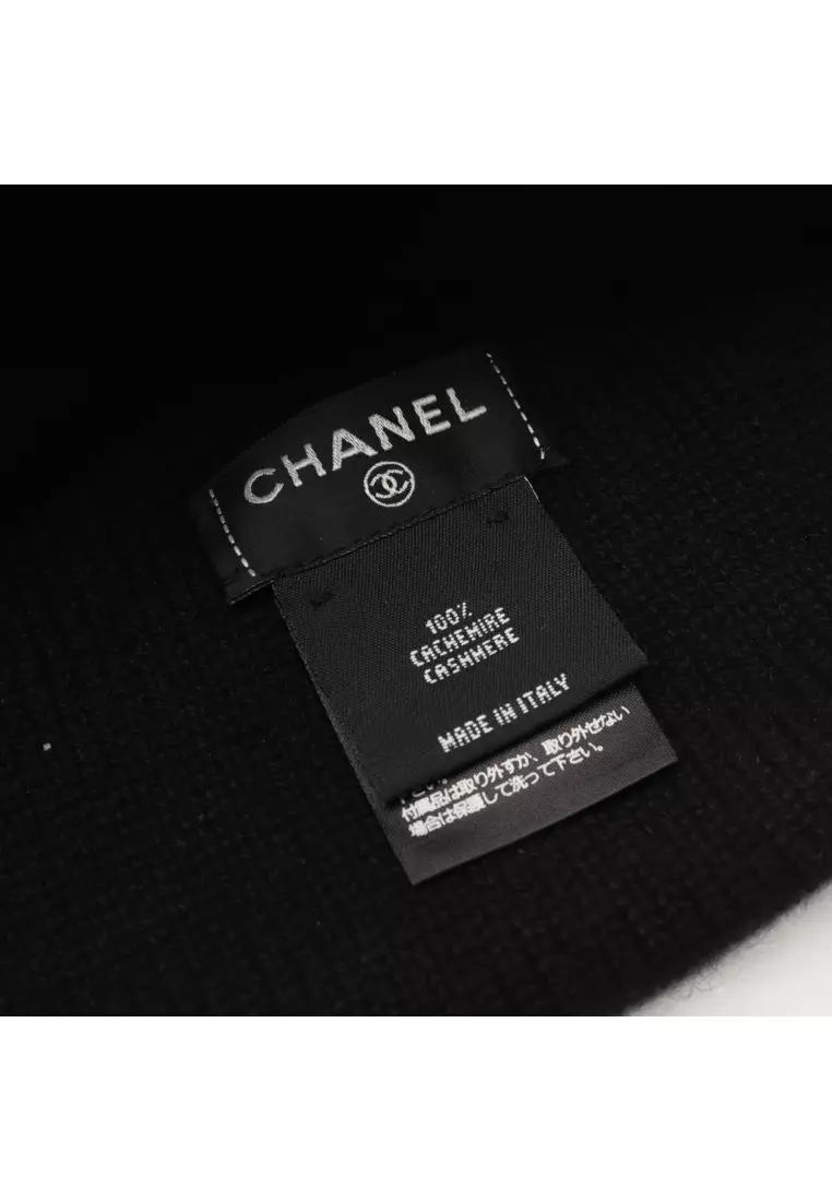 Pre-Loved Chanel coco mark knit hat beanie cashmere black