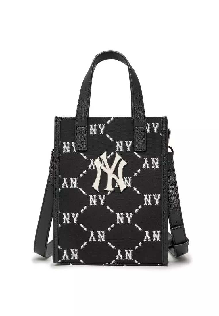 MLB Monogram Embo New York Yankees Hobo Bag Hand Bag NY Logo Shoulder Bag  Cream