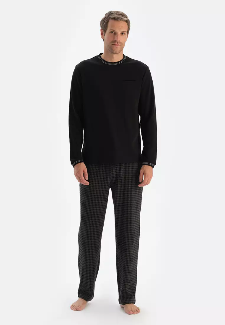 Black T-Shirt & Trousers, Crew Neck, Regular Fit, Long Sleeve Sleepwear for Men