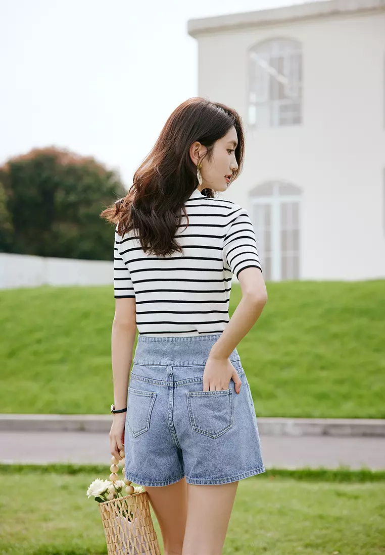 Buy Hopeshow Short Sleeve Collar Neck Striped Knit Top 2025