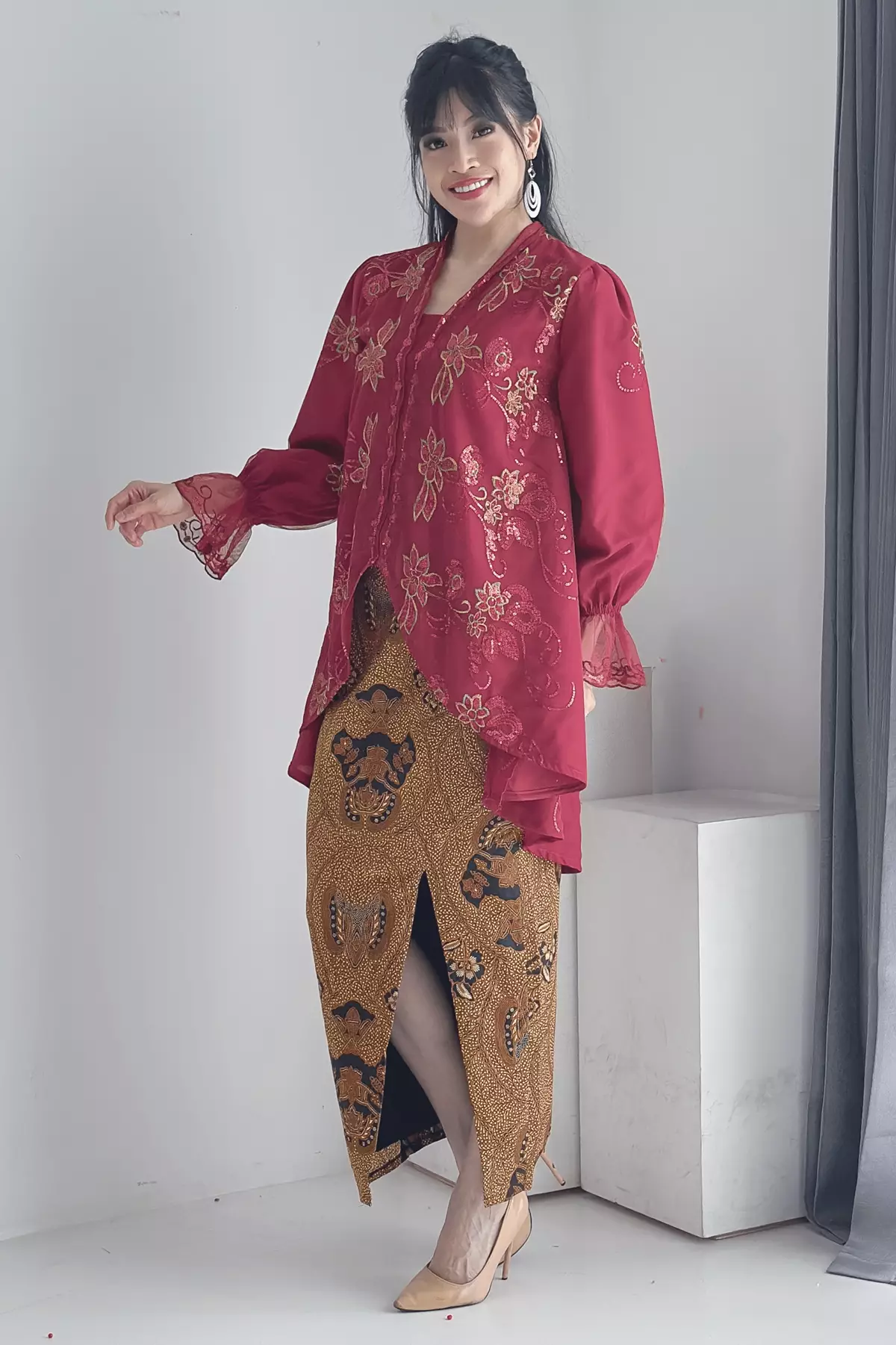 Widuri Asymetrical Raya Kebaya