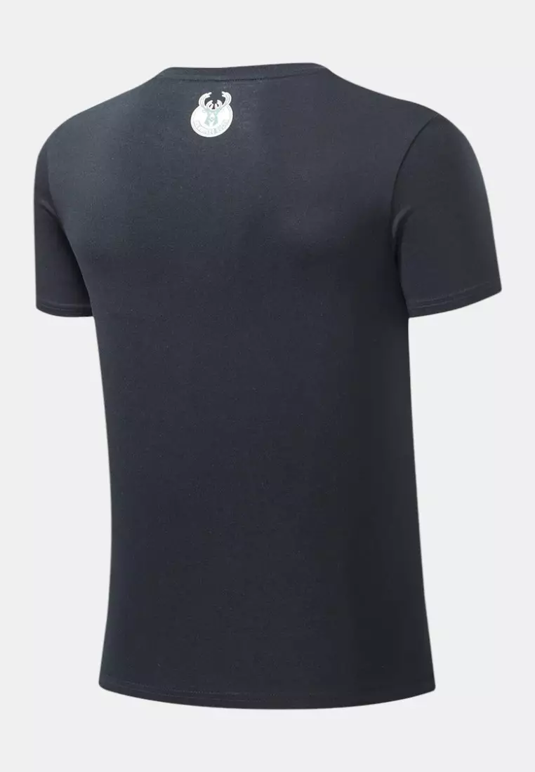 Primary Logo Team Milwaukee Bucks Regular Fit Mens T-Shirt