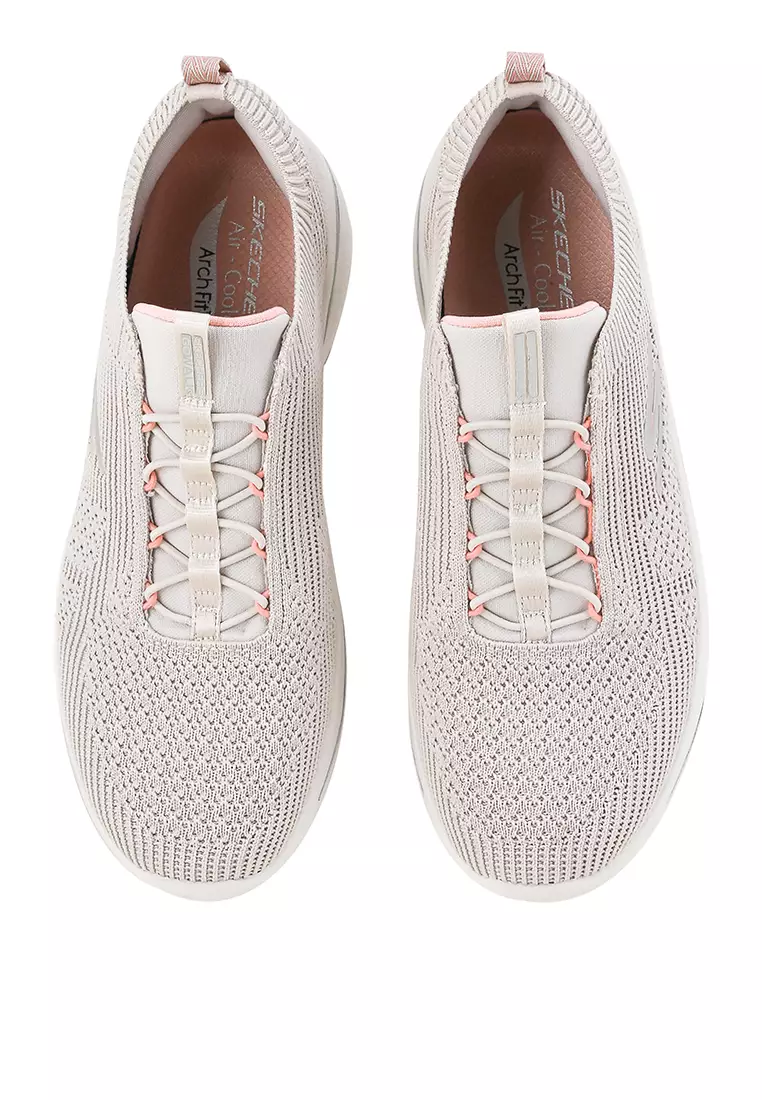 Go Walk Arch Fit