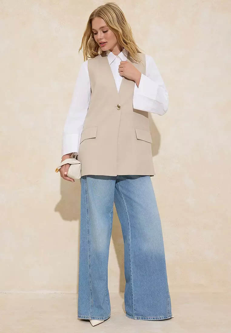Buy Trendyol Stone Metal Button With Side Slit Detail Oversized Lined ...