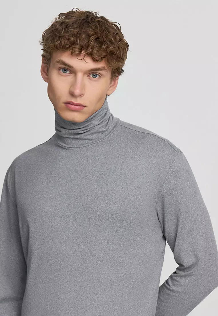 Man Long-Sleeved T-Shirt
