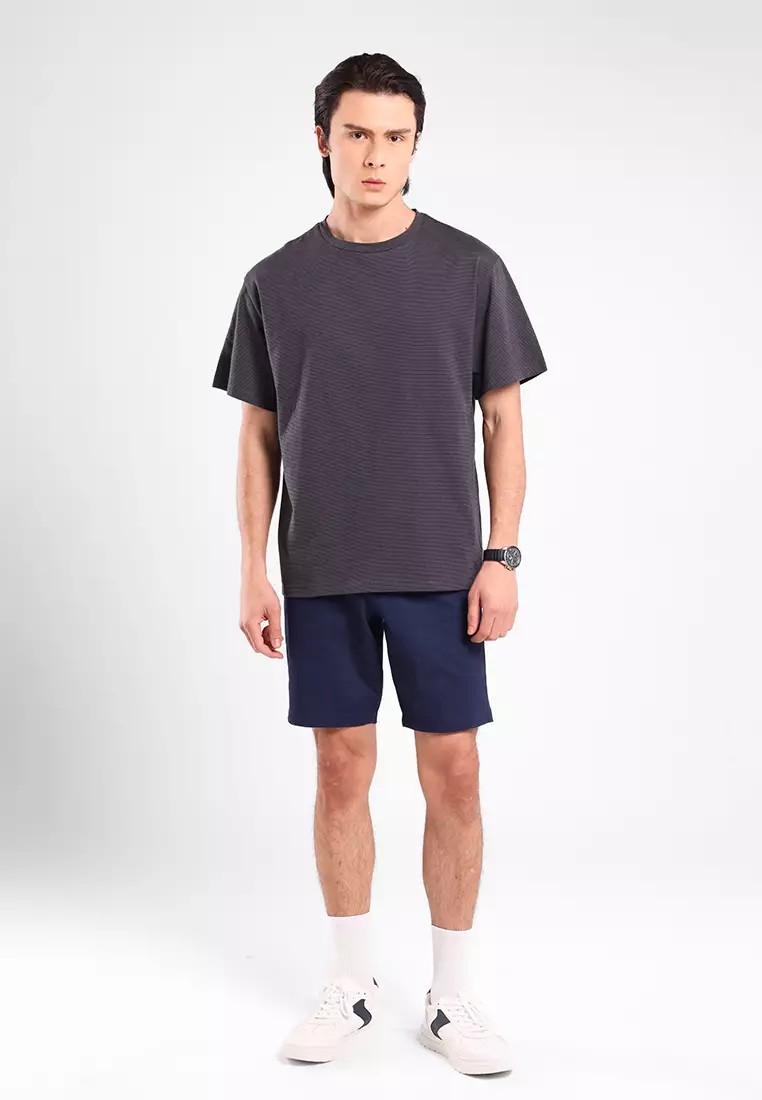 MANZONE - Kaos Lengan Pendek Pria Blaze 01 Relaxed Fit - Dark Green Colour Green_Dark