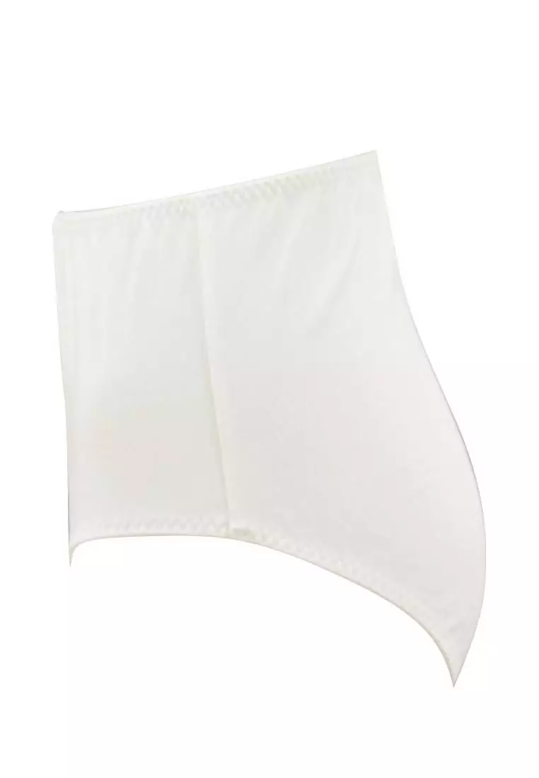 Wacoal Basic Panty IP 5158 ( Model Maxi )