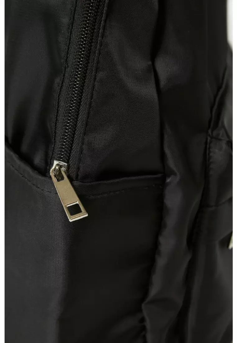 Buy FOREVER 21 Zip Top Nylon Backpack 2024 Online ZALORA Philippines