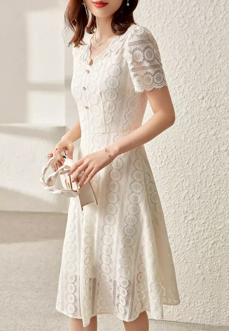 Elegant white outlet lace dress