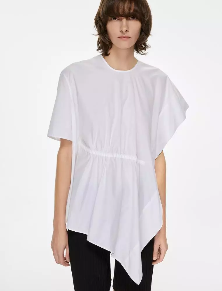 Short-sleeved tops
