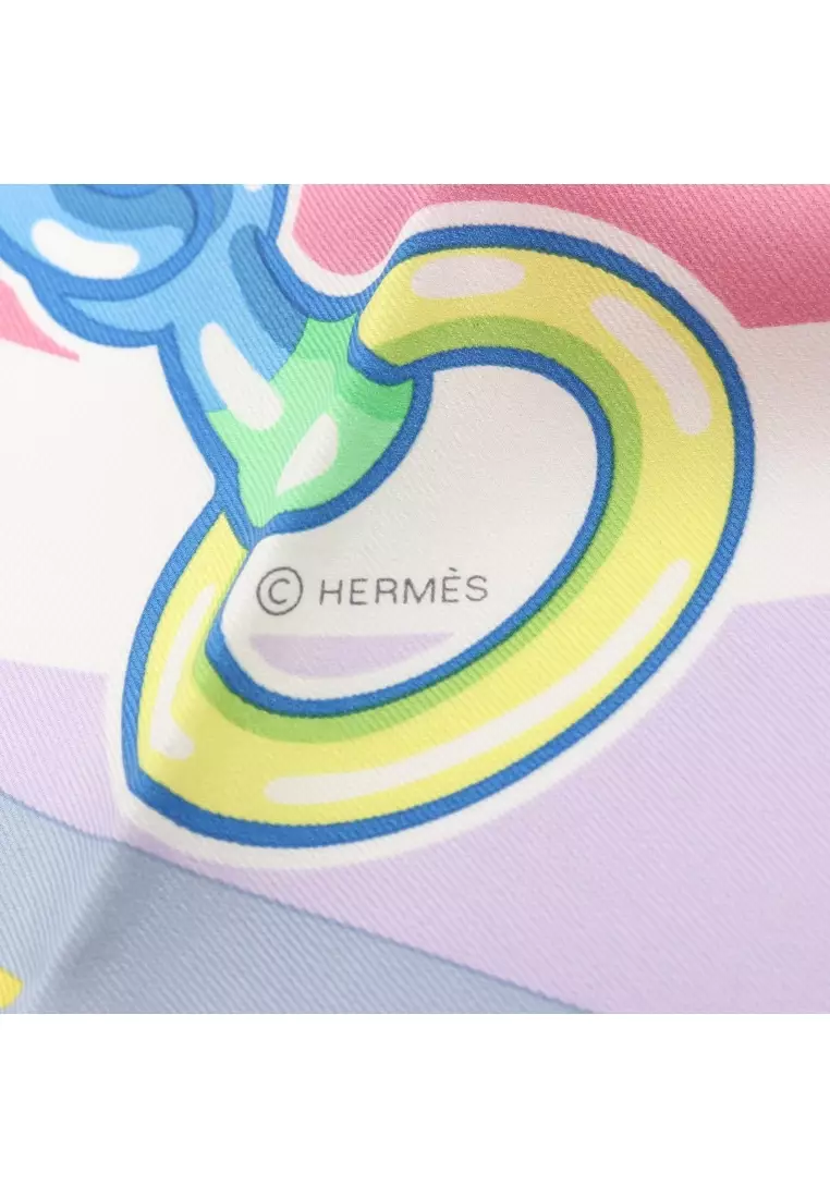 Pre-Loved Hermès carres 70 CANDY LIBRIS scarf silk Blue gray multicolor