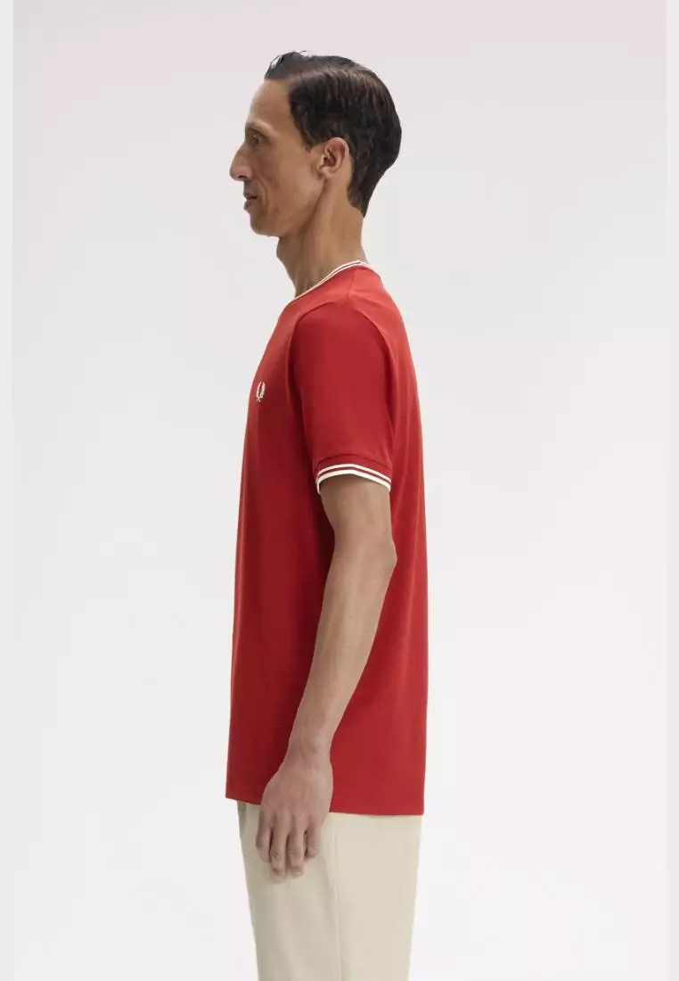 Fred Perry M1588 Twin Tipped T-Shirt (Burnt Red / Snow White)