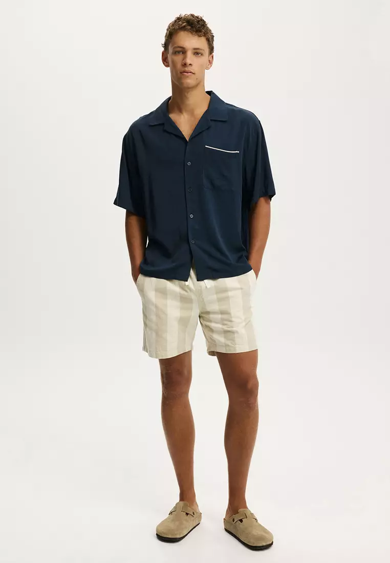 Easy Shorts