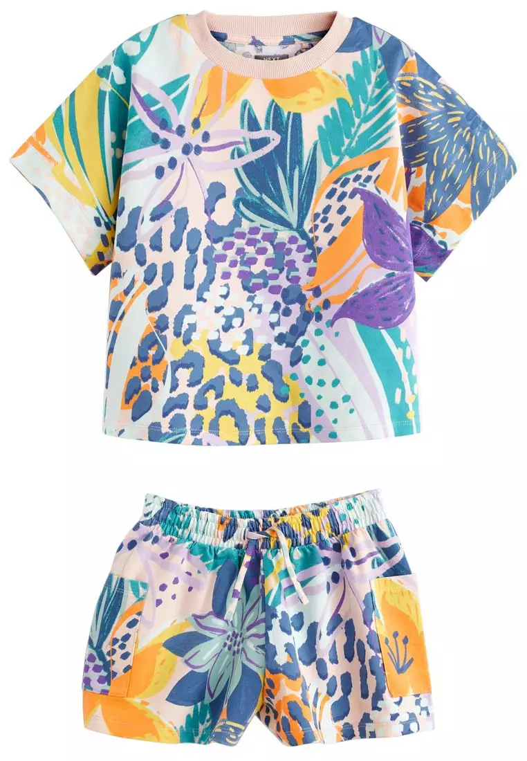 Matching shirt and discount shorts