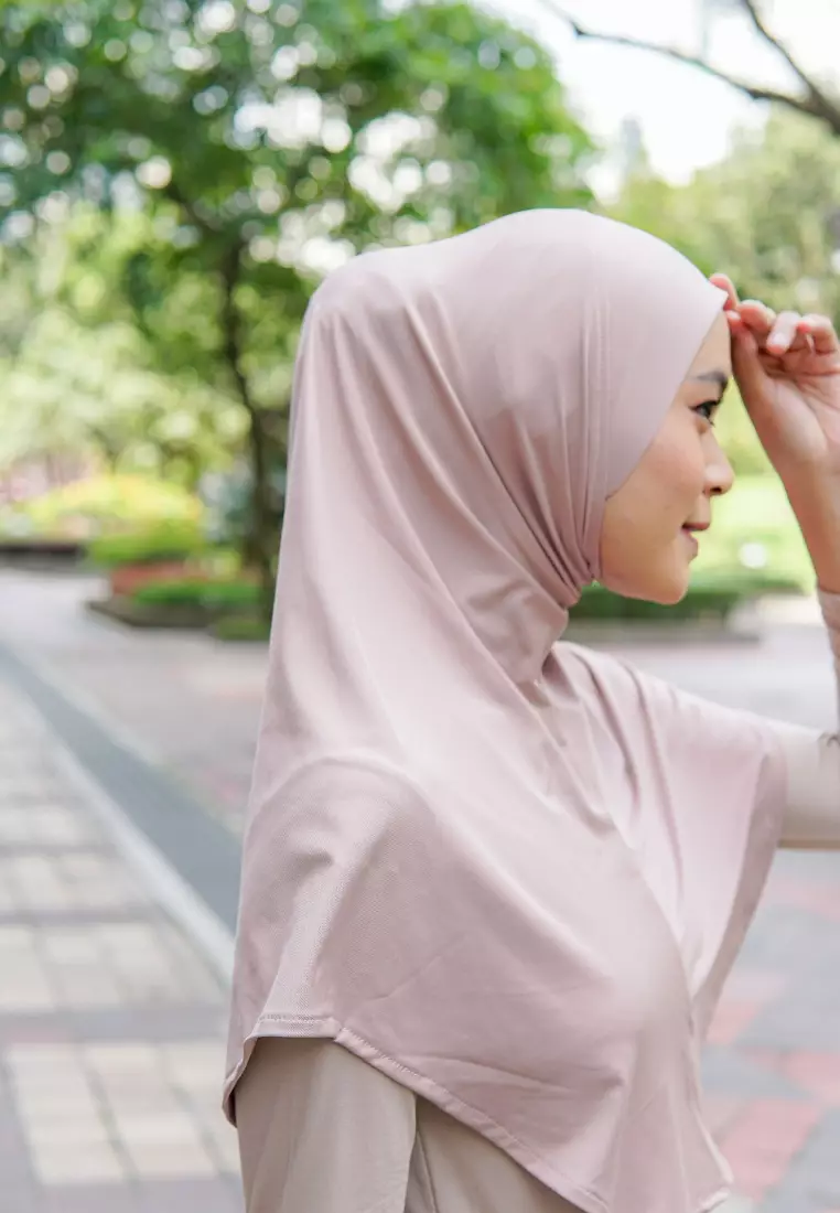 Tasya Hijab Sporty Cream