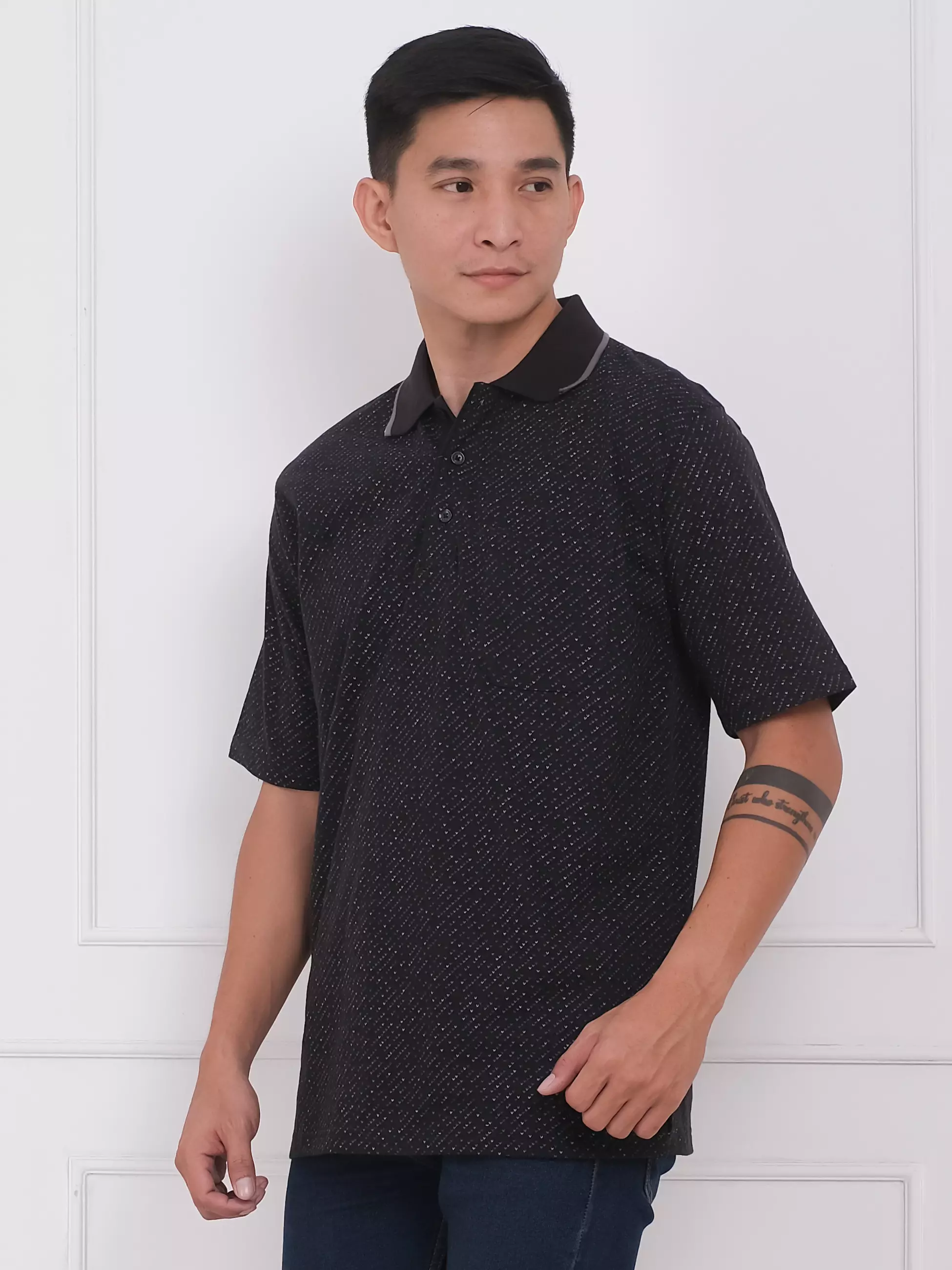Andre Michel Polo Shirt Lengan Pendek Hitam Motif 3402
