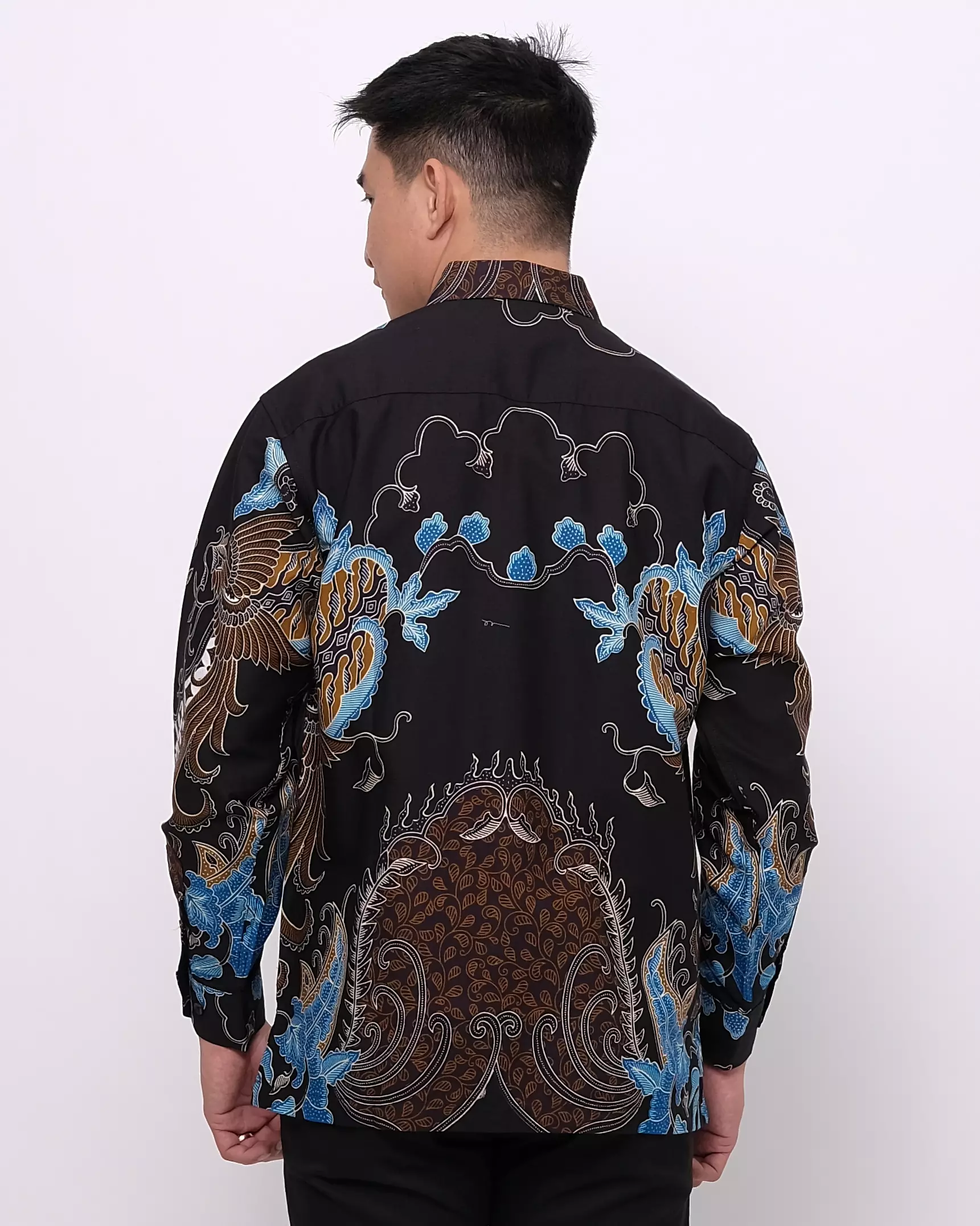 Andre Michel Kemeja Batik Lengan Panjang Hitam Biru 16737