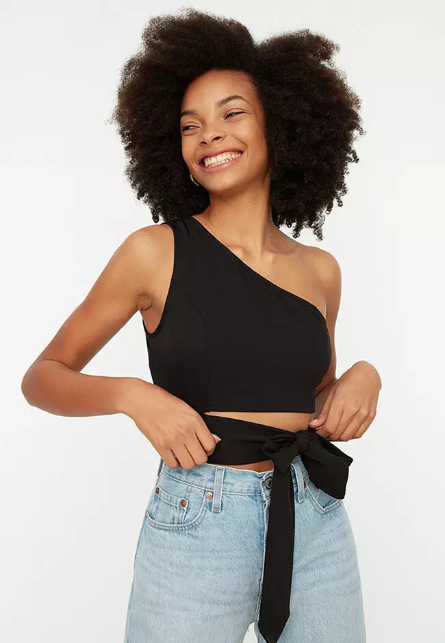 Shoulder tie crop top discount