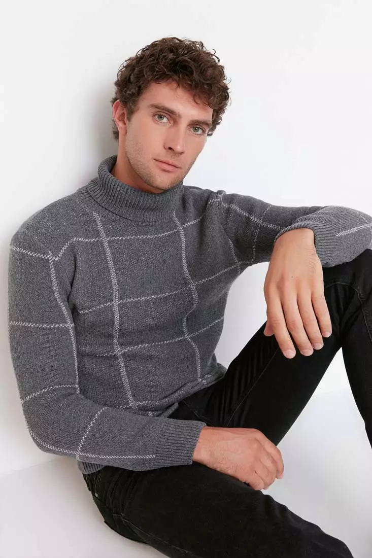 Mens best sale checkered sweater