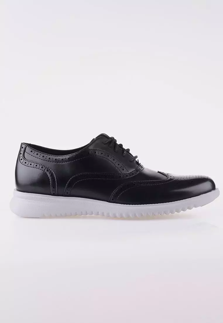 Nio Wing Lace Up Oxford
