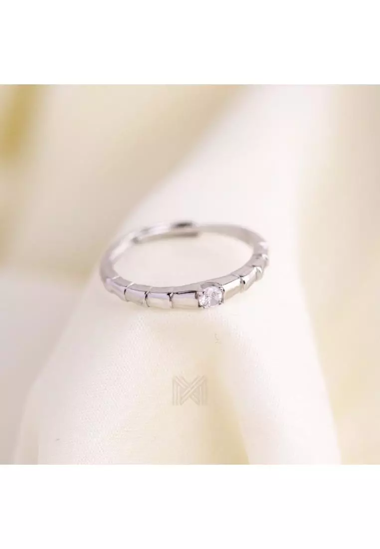 Minimal Petite Cubic Zirconia White Gold Stackable Ring with 925 Sterling Silver
