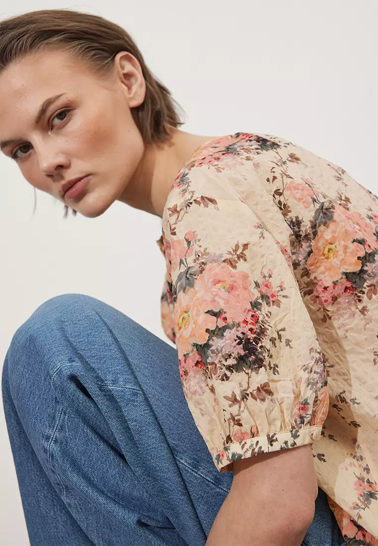 Oversized Puff-Sleeves Blouse