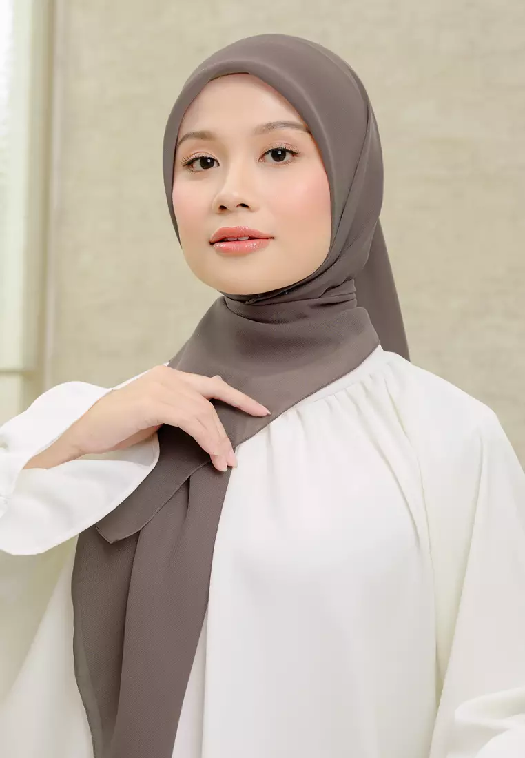 Polly Cotton (Hijab Segiempat Bella Square) Charcoal