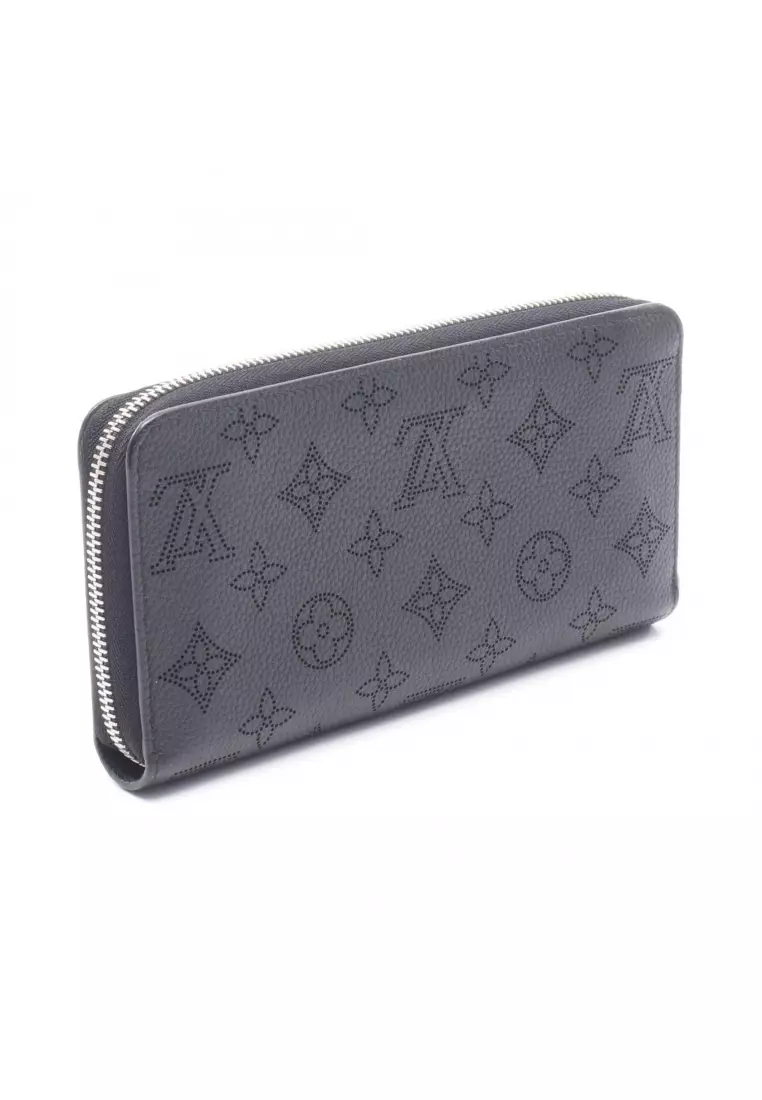 Pre-Loved Louis Vuitton zippy wallet Mahina Noir round zipper long wallet leather black