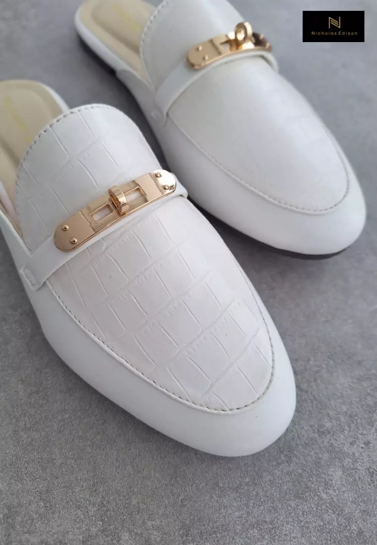 Nicholas Edison Flat Hiromi White