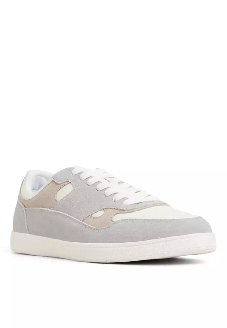 Curtis Sneakers